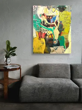 Celeste on sofa-9181557_1920.webp